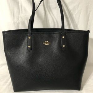 Coach City Tote EUC